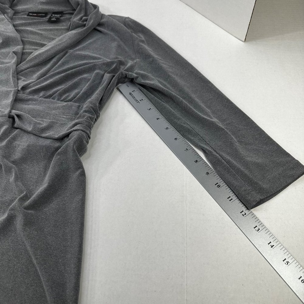 New York And Company Women's Size Large Top Long Sleeve Pullover Gray Preowned - Picture 9 of 11
